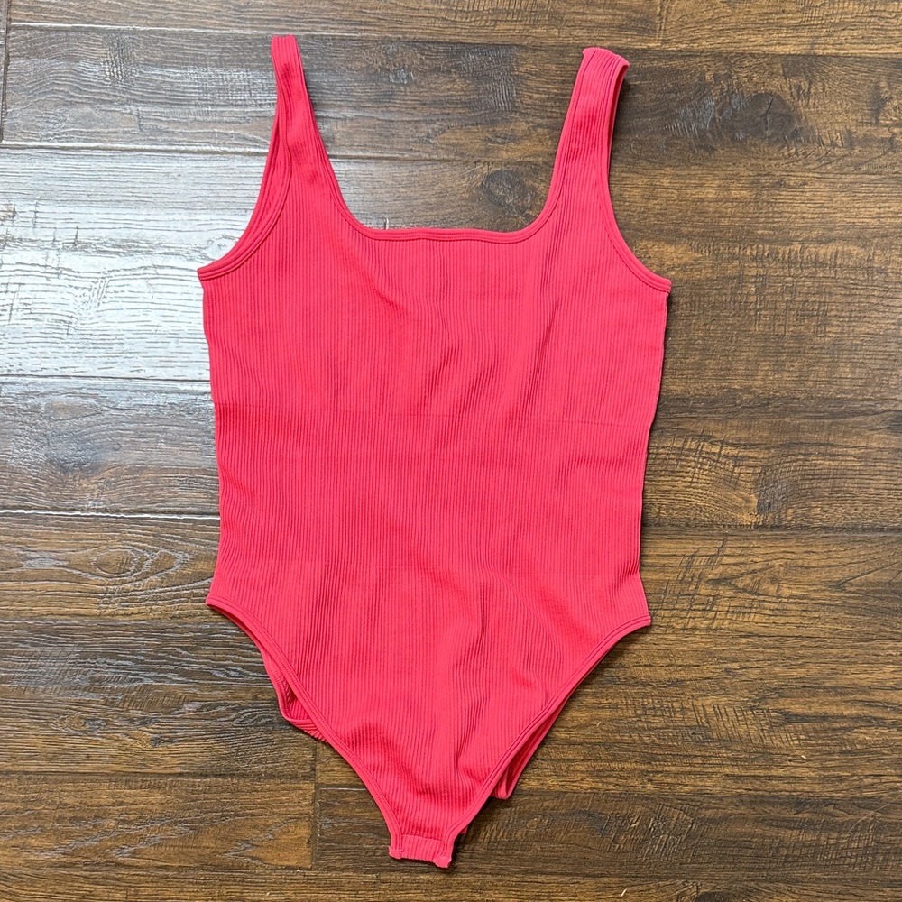 OQQ hot pink  Bodysuit XL